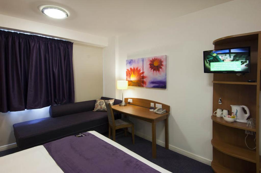 Premier Inn Liverpool Albert Dock 외부 사진